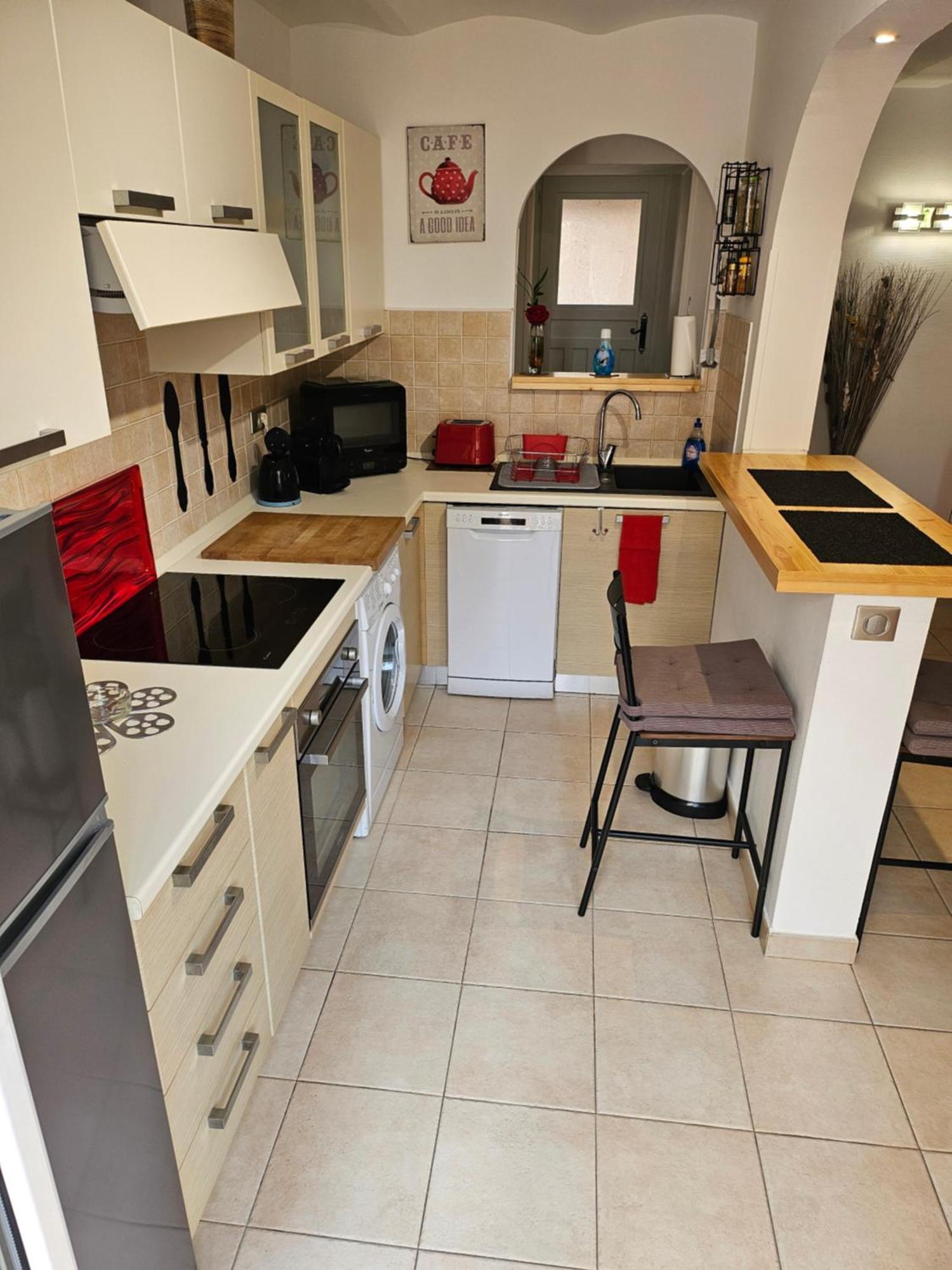 מנטון Michele Family - Centre Ville - 2 Pieces Tranquille - A 150 M De La Mer מראה חיצוני תמונה