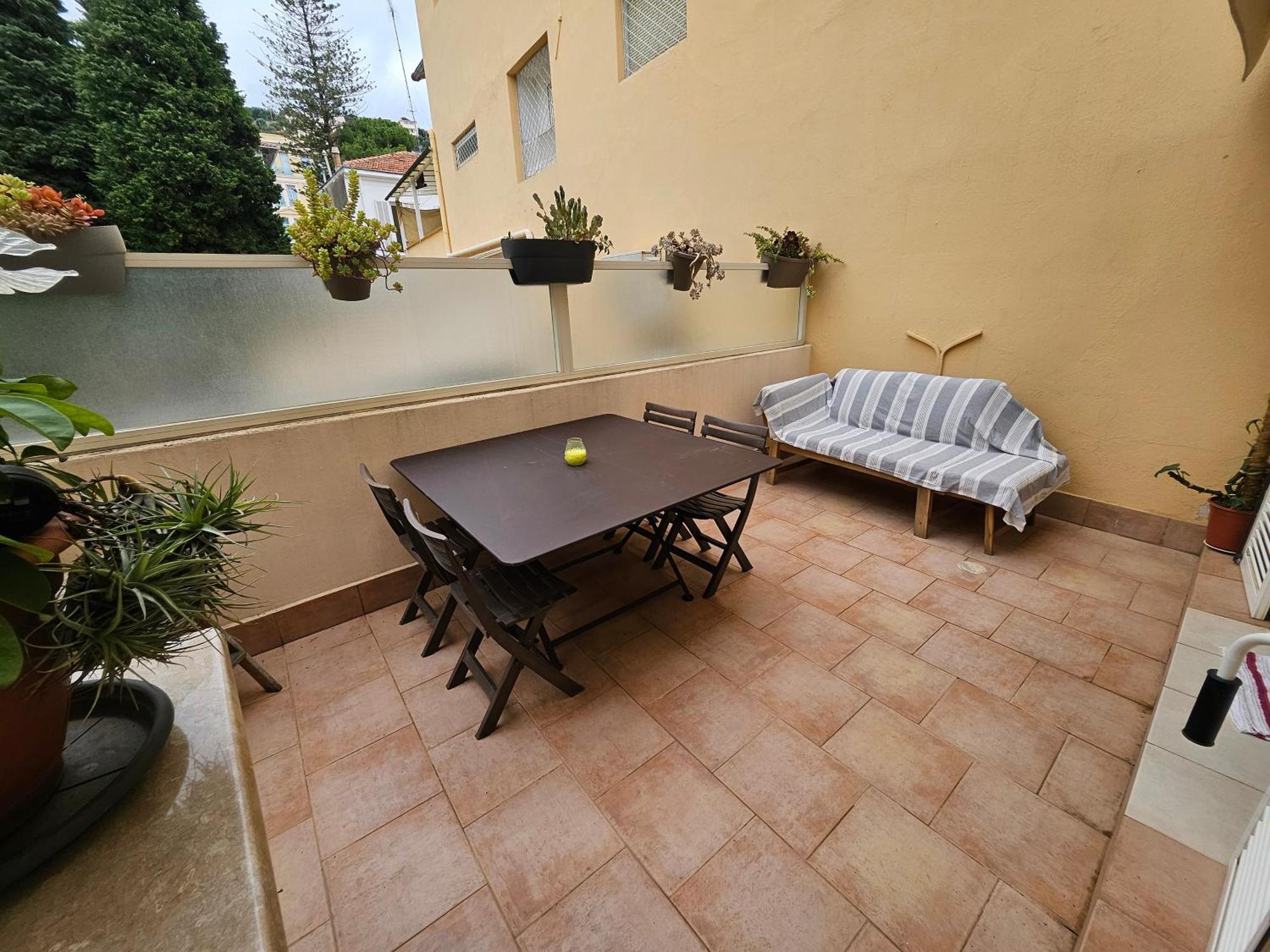 מנטון Michele Family - Centre Ville - 2 Pieces Tranquille - A 150 M De La Mer מראה חיצוני תמונה